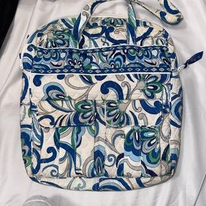 vera bradley laptop bag!